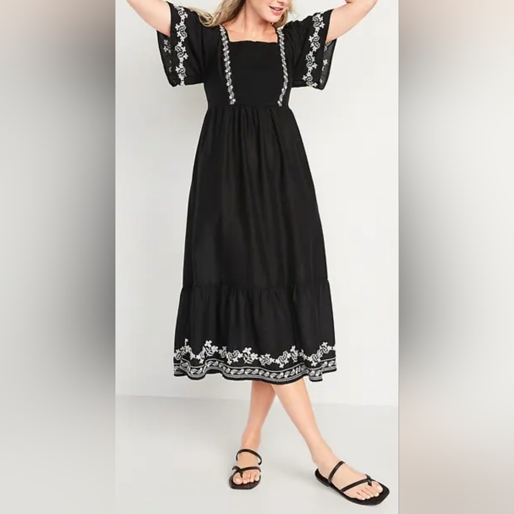 Old Navy Black Smocked Flutter-Sleeve Midi Dress, Size M